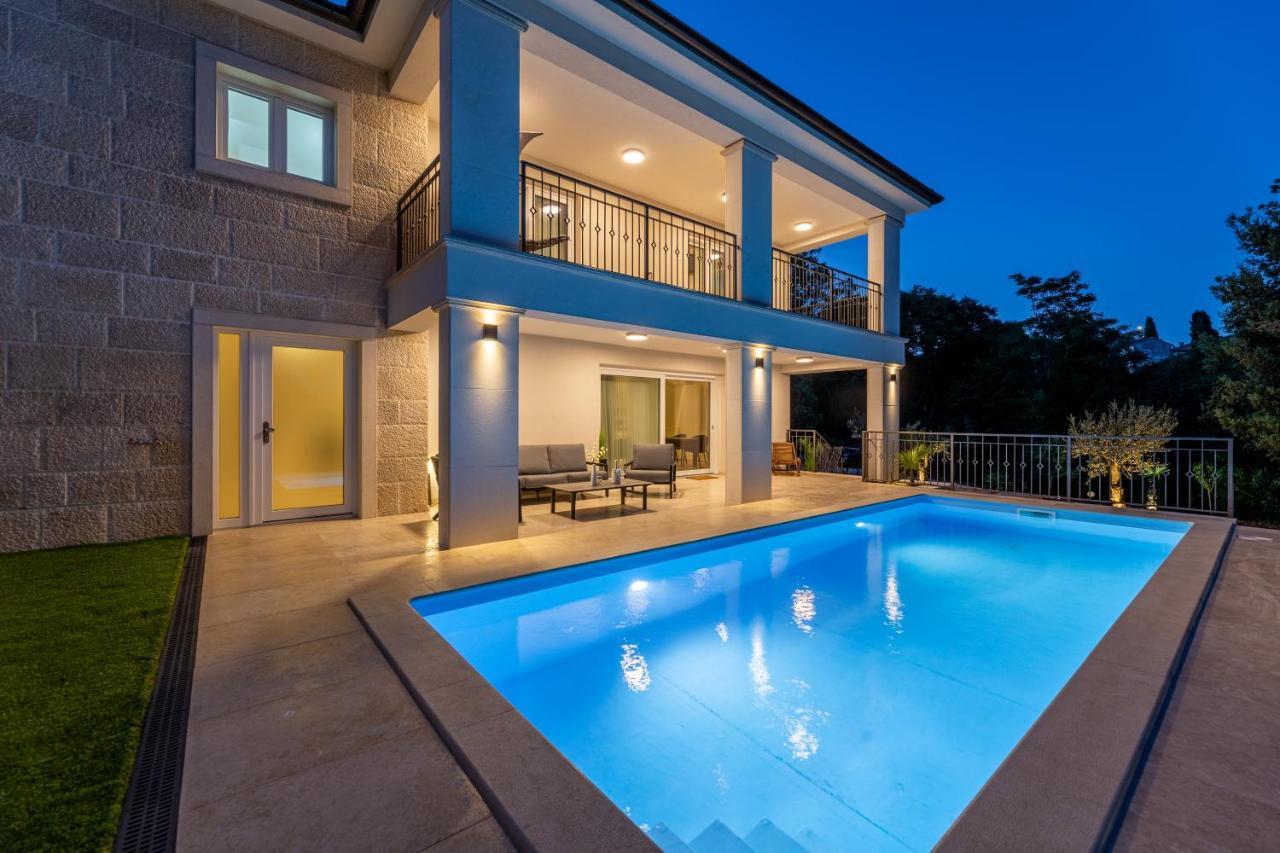 Villa Pafran With Heated Pool Krk Krk Town Kültér fotó