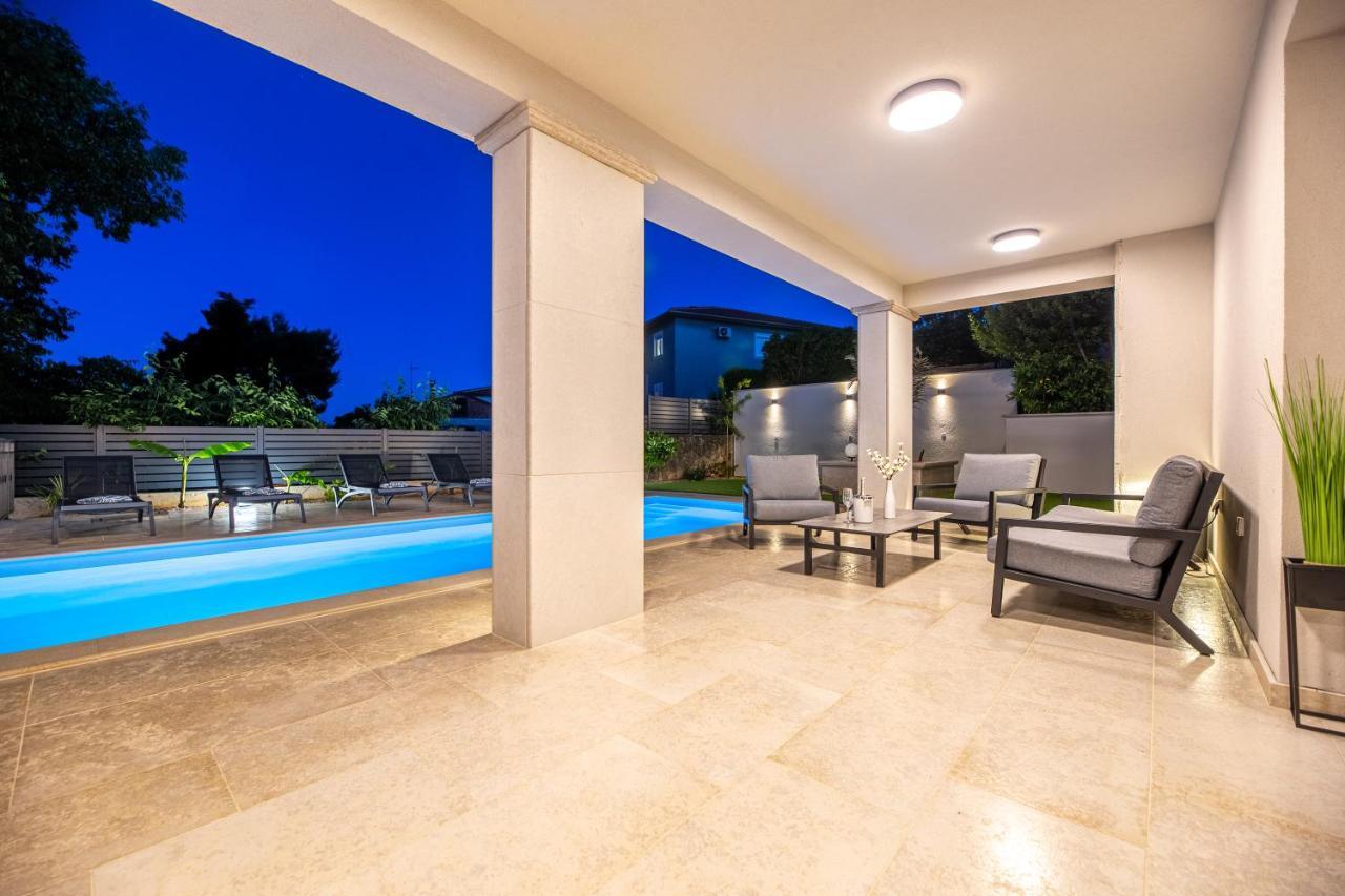 Villa Pafran With Heated Pool Krk Krk Town Kültér fotó